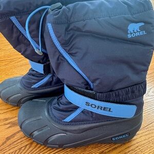 Sorel Snow Boots Boys’ size 5